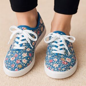 Goldtoe Floral Lace Up Sneakers Womens 7.5 Coastal Grandma Shoes Cottagecore EUC